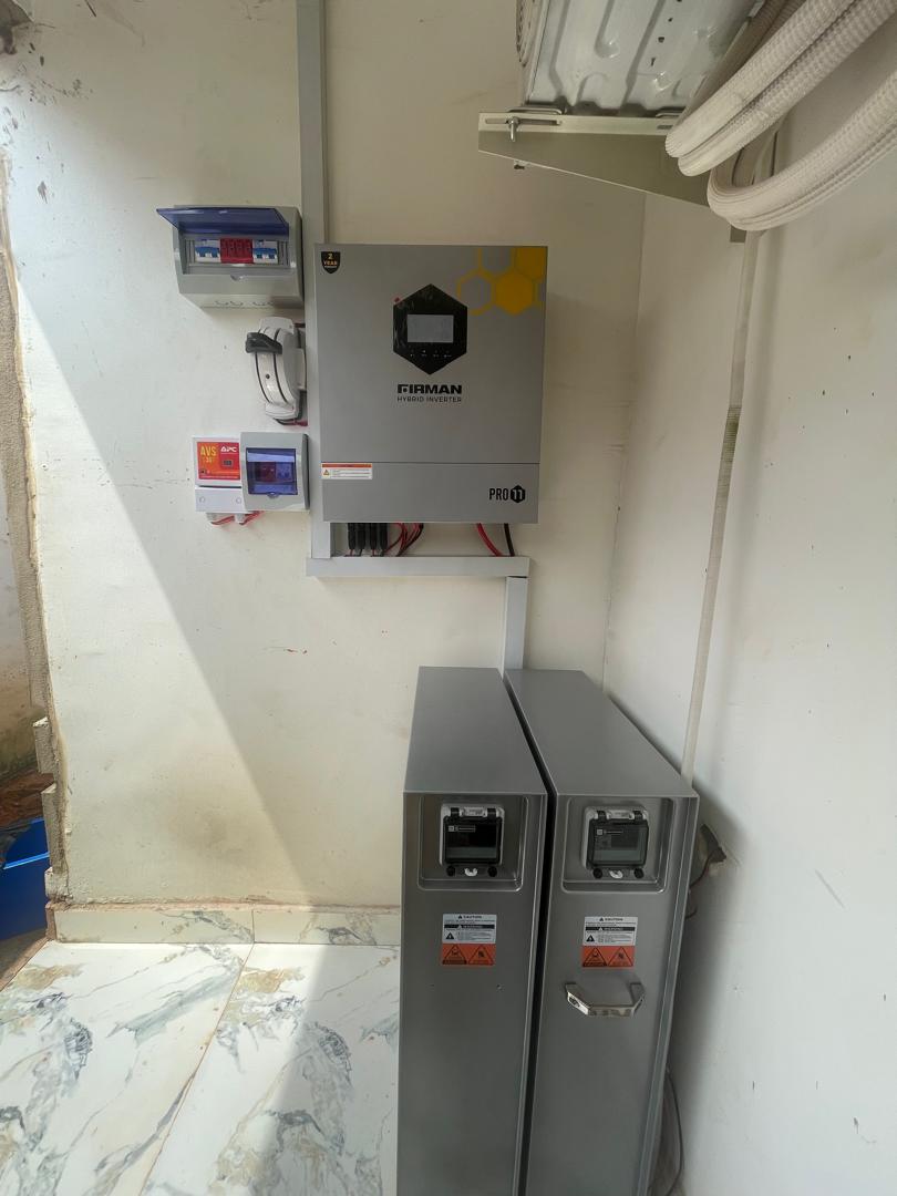 Rooftop solar installation by Barry Solar